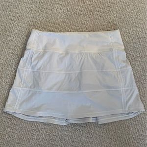 White Lululemon Pace Rival Skirt Mid Rise